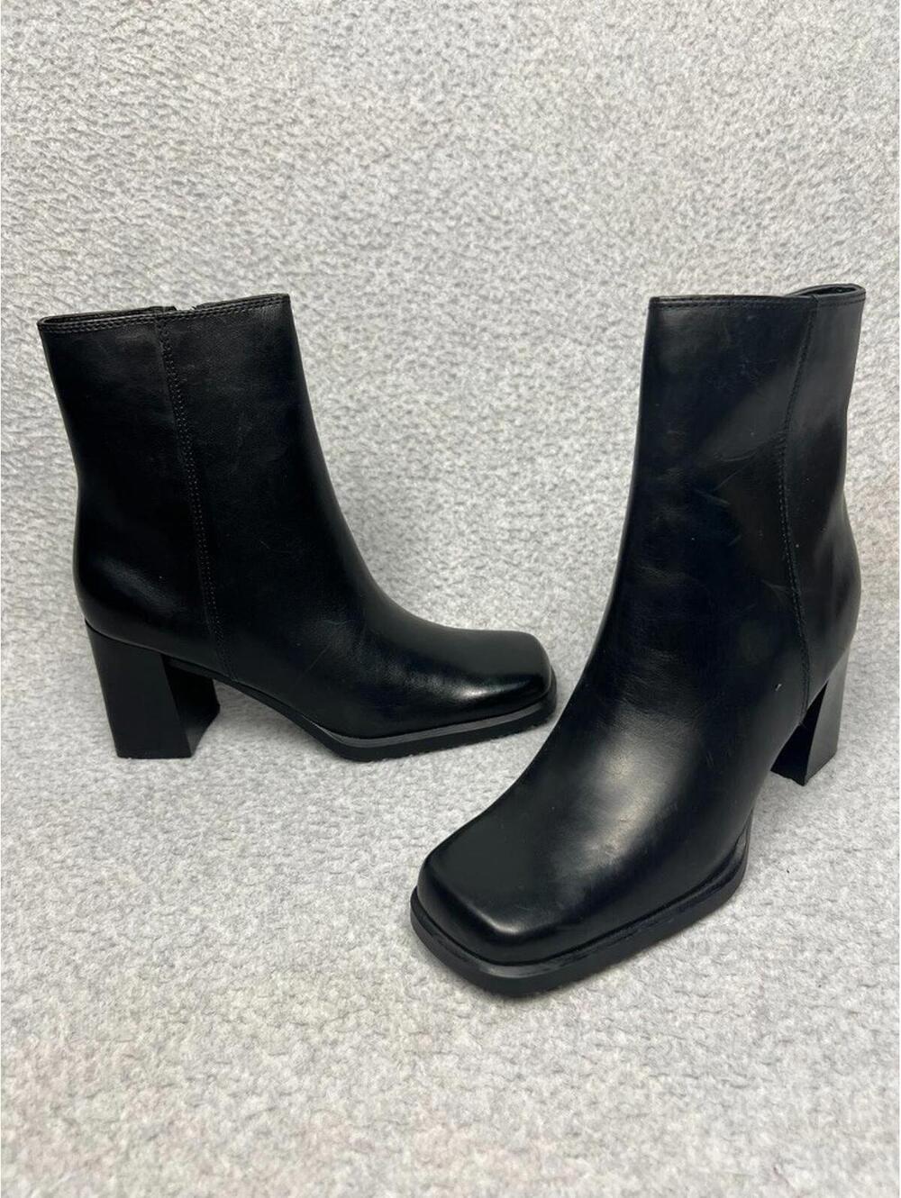 Apostrophe Black Leather Square Toe Ankle Boots 6M Block Heel 90s 70s Chic Glam